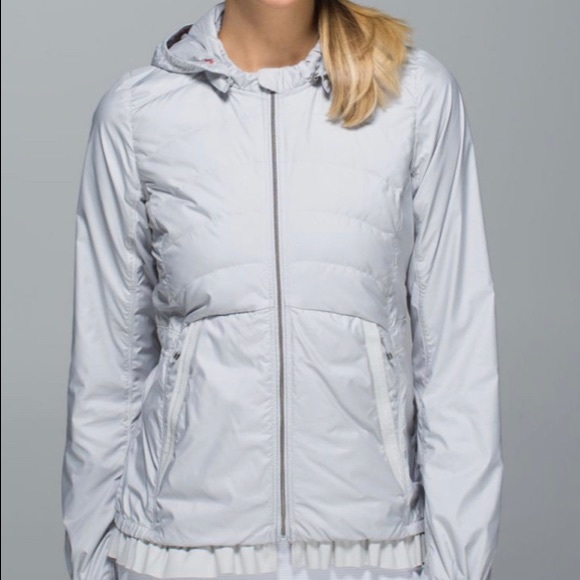 NWT Lululemon SpringFling WindbreakerSilver Spoon